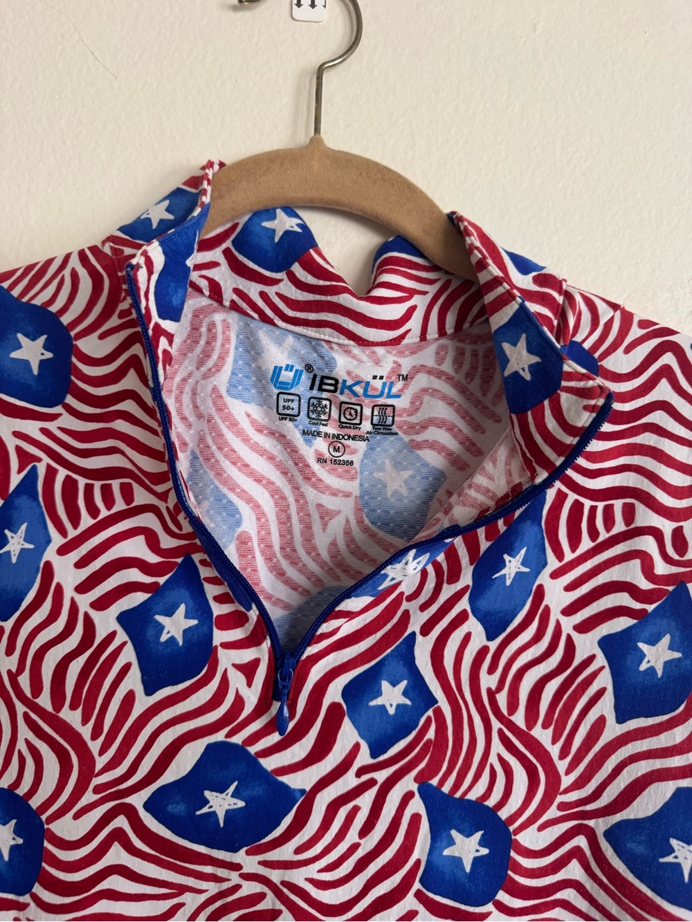 IBKUL Red, White & Blue Star Wave Quarter-Zip Pullover - Picture 3 of 6